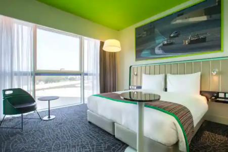 Park Inn by Radisson Dubai Motor City - 102