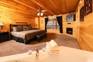 Sweet Surrender - One Bedroom, Sevierville