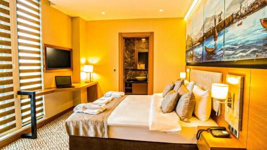 Aselia Trabzon - 100