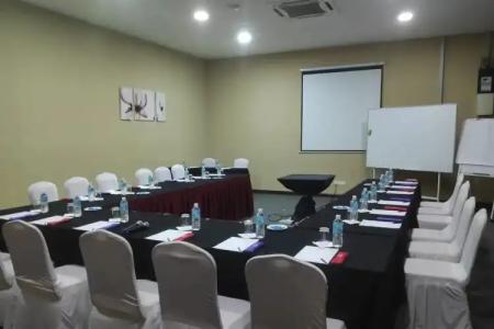 D'Wharf & Serviced Residence - 14