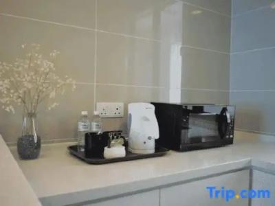 D'Wharf & Serviced Residence - 67