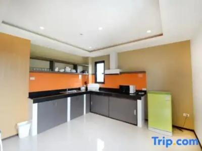 Paradise Resort - 90