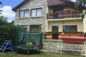 Kazinczy Apartman, Balatonalmadi