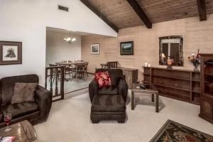 Two-Bedroom Hull Timber Villa, Ruidoso