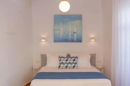 Castle Mansions - 72