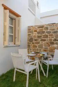 Castle Mansions - 370