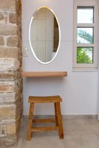 Castle Mansions - 401