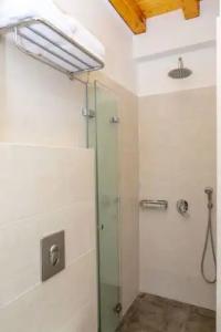 Castle Mansions - 373