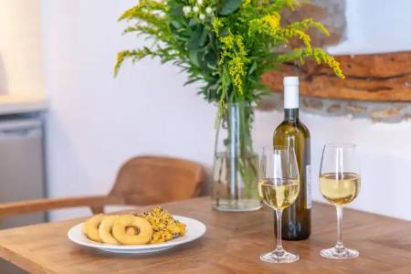 Castle Mansions - 201