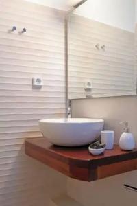 Castle Mansions - 164