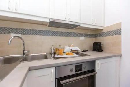 Castle Mansions - 142