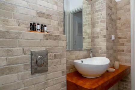 Castle Mansions - 182