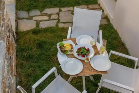 Castle Mansions - 334