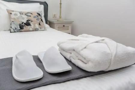 Castle Mansions - 300