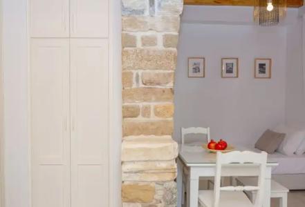 Castle Mansions - 378