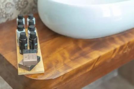 Castle Mansions - 205