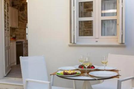 Castle Mansions - 335