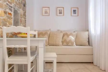 Castle Mansions - 328