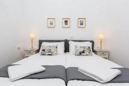 Castle Mansions - 131