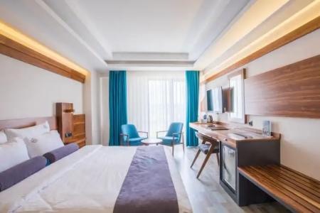 Karpalas City & Spa - 136