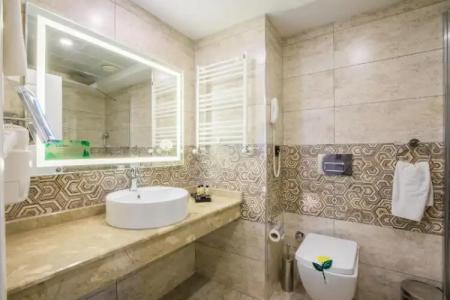 Karpalas City & Spa - 118