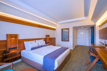 Karpalas City & Spa - 145