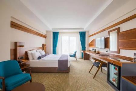 Karpalas City & Spa - 125