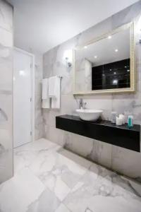 Qbic City - 159