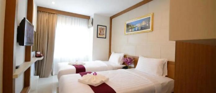 The Patong Center-SHA Certified - 40