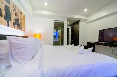 UMA Residence - 105