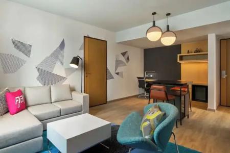 Aloft Bangkok - Sukhumvit 11 - 202