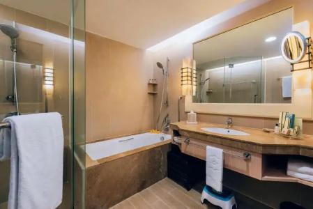 Shangri-La Rasa Ria, Kota Kinabalu - 10