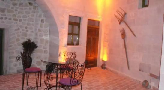 Sinasos Palace Cave - 71