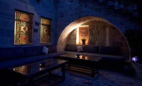 Sinasos Palace Cave - 8