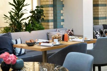 Classik Alexander Plaza - 12