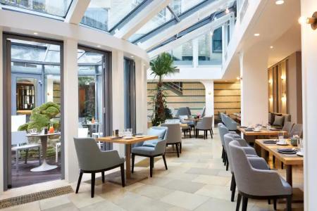 Classik Alexander Plaza - 25