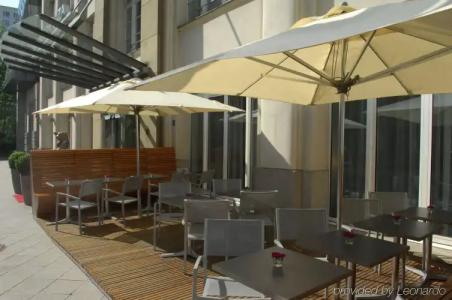 Classik Alexander Plaza - 24