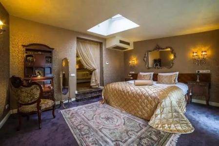 Imperial & Restaurant - 4