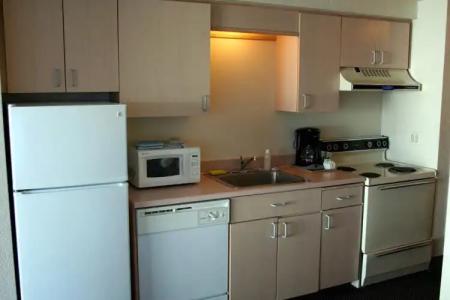 Surfside Resort - 18