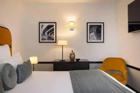 Hôtel Aiglon - 62