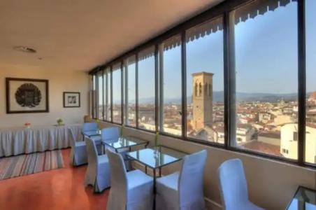 Antica Torre Di Via Tornabuoni 1 - 16