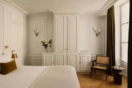 Hôtel Bourgogne & Montana - 9