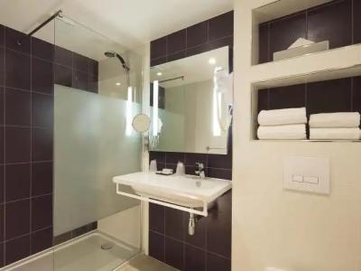 Hôtel Brésil Opéra SPA - 57