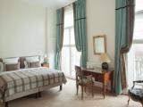 Paris Views Double Junior Suite