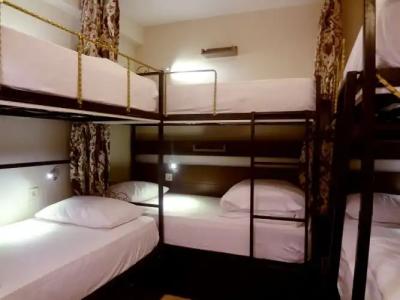Stanpoli Hostel - 1