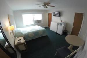 King Charles Hotel, Ocean