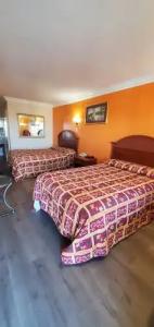 Anaheim National Inn - 113