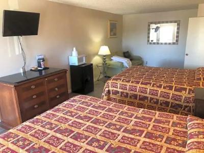 Anaheim National Inn - 42