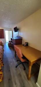 Anaheim National Inn - 119