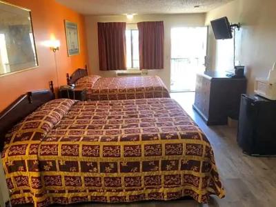 Anaheim National Inn - 43